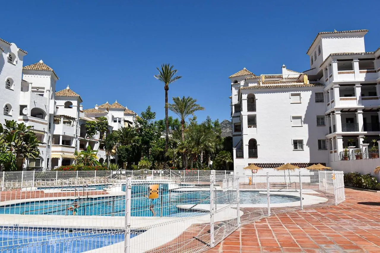 Apartment Benalmar Playa, Benalmadena Costa, 2 Bedroom Apartment, Fantastic Location Spain