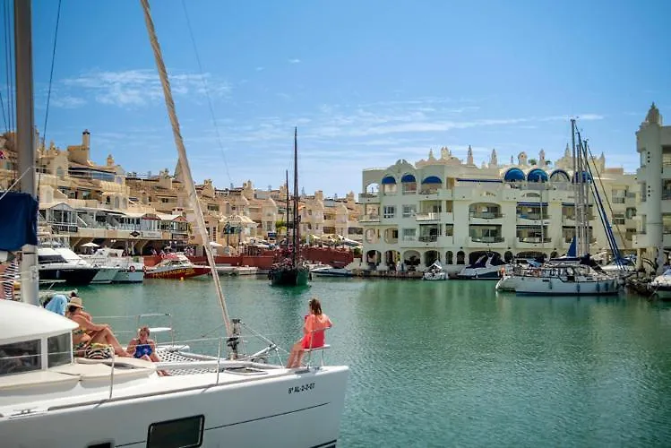 Benalmar Playa, Benalmadena Costa, 2 Bedroom Apartment, Fantastic Location 0*, Malaga