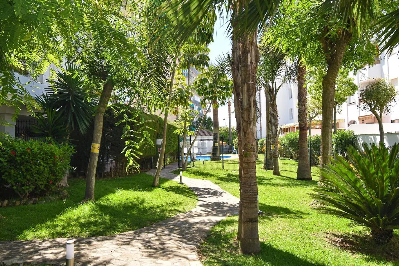 Benalmar Playa, Benalmadena Costa, 2 Bedroom Apartment, Fantastic Location Apartment