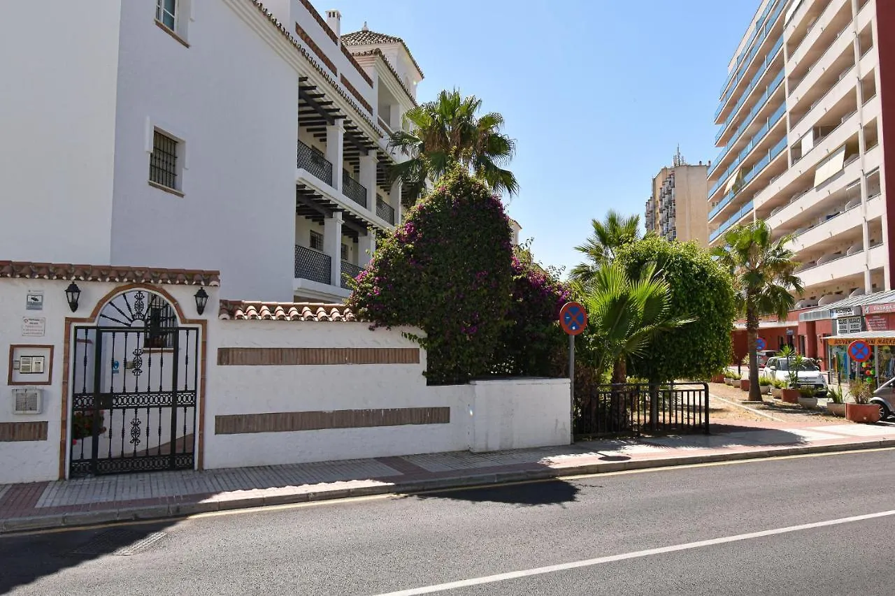 Benalmar Playa, Benalmadena Costa, 2 Bedroom Apartment, Fantastic Location Apartment