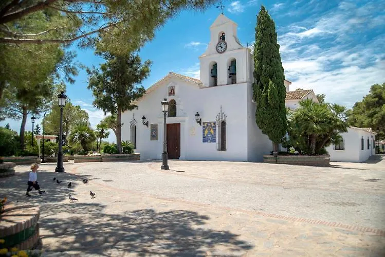 Benalmar Playa, Benalmadena Costa, 2 Bedroom Apartment, Fantastic Location