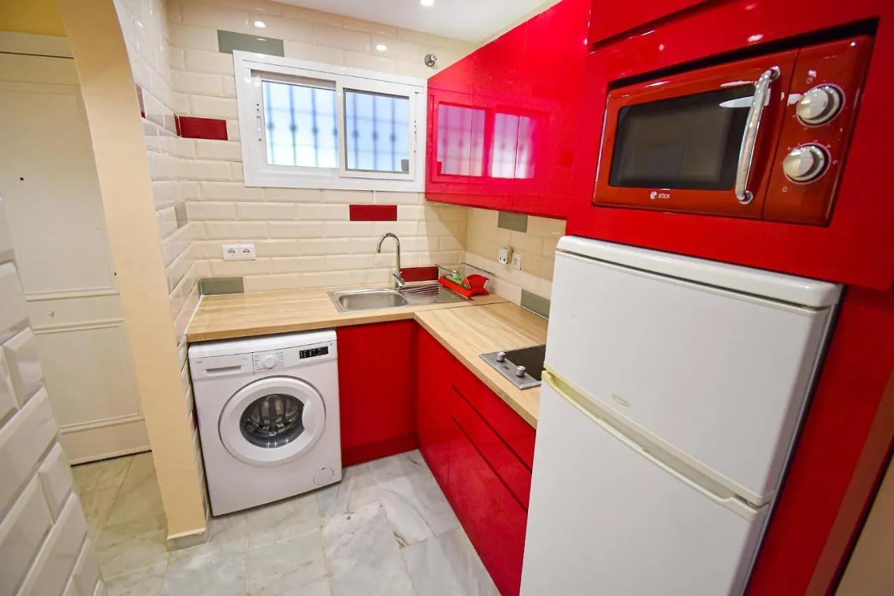 Benalmar Playa, Benalmadena Costa, 2 Bedroom Apartment, Fantastic Location Apartment Malaga