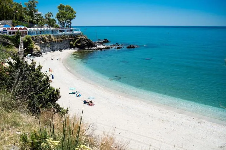 Benalmar Playa, Benalmadena Costa, 2 Bedroom Apartment, Fantastic Location Malaga